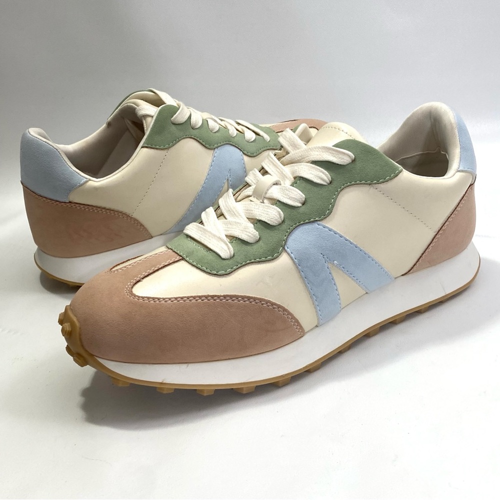 MIA Women’s Sneakers Trainers 8.5 M Low Top Lace Up Casual